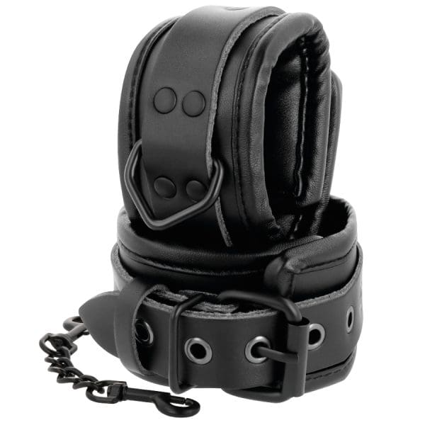 DARKNESS - BLACK LEATHER HANDCUFFS AND COLLAR 3